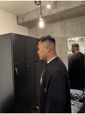 フェザーアップスキンフェードスタイル