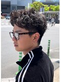 スパイキーショート