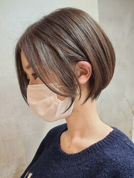 テクネ 天神大名(techne) 天神大名今泉小顔丸みショートレイヤーハンサムタッセルウルフ