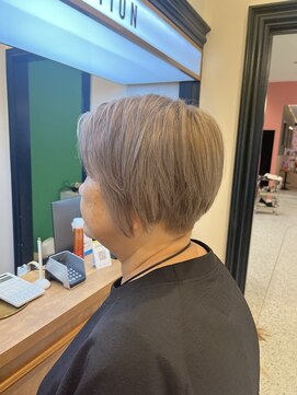 モア 岡崎(more) 【シルバーグレー】白髪ぼかしカラーmore岡崎店大山