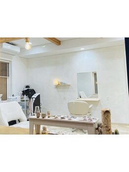 【女性スタイリスト1名のみ】お客様に寄り添ったご提案が魅力の”美容室ｆｅｉｎ”あなたの理想を叶えます