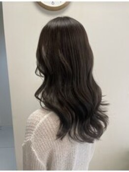 ブルジェ(BOURGE)の写真/【ザクロペインター取扱店】頭皮に優しいカラーで大人女性に似合うヘアをご提案します♪