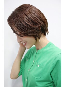 メモリーズ 銀座(Memories) 横顔までキレイに見える美シルエットショート/加藤