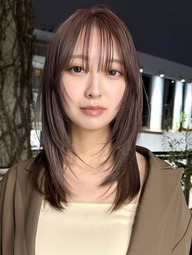サンクプロジェクト(cinq PROJECT) 原宿顔周りレイヤーハッシュカットミディアムヘーゼルベージュ