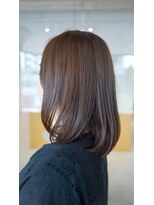 ワッカ(wacca)&nbsp;ミディアム　ゆる巻き　質感カット　ベージュ