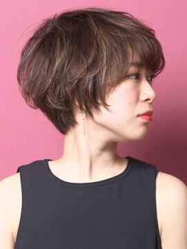 アンダートゥリー(_TREE) 大人のショート「ラフィネ×オネット」【表参道】