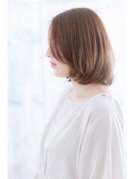 ミック ヘアアンドビューティー 大山店(miq Hair&Beauty) ノーバングでシンプルかわいい丸みショートボブ