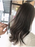 透明感たっぷりアッシュグレージュ(ブリーチなし)