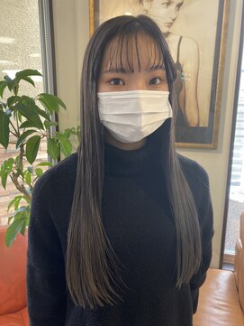 コレットヘア(Colette hair) シースルーバング×ネイビーブルー