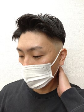 トバ(TOBA) スキンフェード