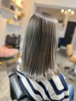 ツムグ 代官山店(TUMUGU) 30代40代50代大人可愛いくびれミディアムグレージュカラー代官山