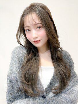 レア 表参道(L'ea) 黒髪クラゲヘアーオリーブグレー小顔ココアベージュ