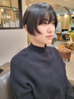 レブルーム(rebloom) 顔まわりの動きが可愛いショート