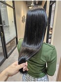 髪質改善酸熱トリートメント 黒髪ストレート
