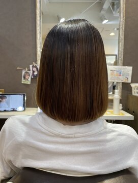 グローリープラス(Glory+plus) 肩上ボブシルエット縮毛矯正