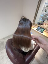 ベルラ(BeLuRA)&nbsp;乾かすだけで艶髪になれる美髪矯正♪