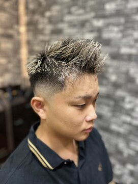 ナンシー(NANCY) メッシュスキンフェード