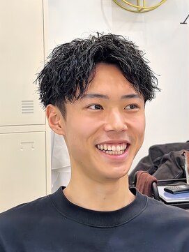 エース(ACES) センターパート×マッシュ×メンズパーマ