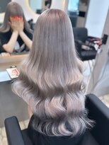 ラピス 福岡天神店(Lapis) アッシュシルバー/ブリーチ/ハイトーン/髪質改善