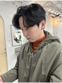 毛流れニュアンスパーマセンターパートメンズ黒髪爽やか(清水)
