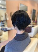 ショートボブ