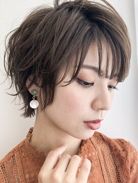 クラン 六甲道(Chlan) クビレショート【六甲道/似合わせカット】