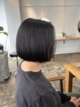 サイ(sai) 《収まりのいい大人のミニボブ》江幡