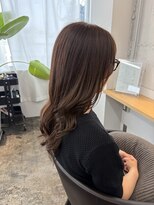 サイ(sai)&nbsp;『オリーブは控えめ。柔らかベージュが人気です』☆塩崎