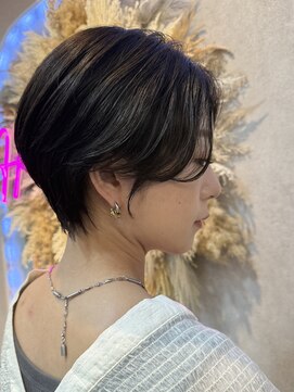 ハニーエイク(Haney89) 艶髪ショートボブ
