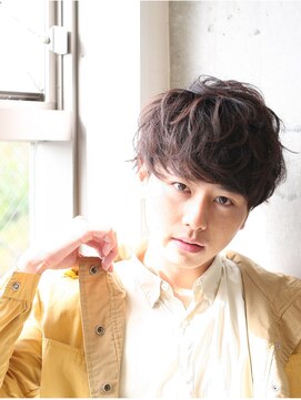 マイロ(mailo) ショートネープ×外国人クセ毛風マッシュショート