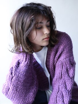 ザビー(THE B) ゆるふわパーマボブ