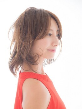 ビタミン(VITAMIN)の写真/[カット+グレイカラー¥6,000]お手頃プライスで通いやすい！メンテナンスで若々しさ、お洒落さをキープ◎