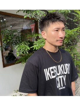 カウチ(Kauti) ベリーショート