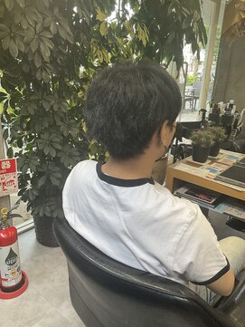 シェル 吉祥寺(shell) ツーブロックショート/ニュアンスパーマ/センターパート