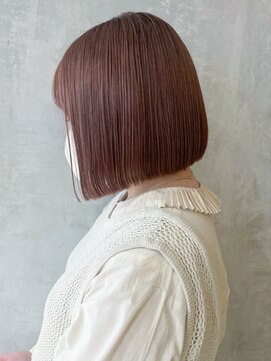 アイティーバイアルバム 藤沢店(IT by ALBUM) ピンクベージュボブ_斜めバンググレージュカラー_ba401733
