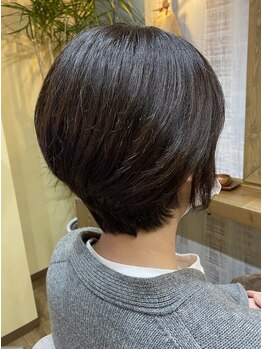 ヘアーアンドセラピー ココンプリエ(hair therapy cocon prier)の写真/年齢と共に変化する髪に合わせてご提案◎何でも話しやすい雰囲気が◎居心地の良い上質空間も魅力の一つ♪