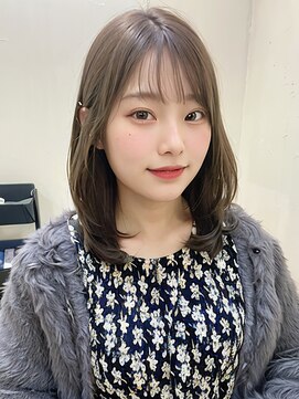 ニコ 四街道(nico) 『ナチュラルレイヤー、カーキベージュ』アオキ タツノリ