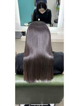アミューズ(amuse) 関内徒歩１分で叶う美髪/酸性ストレート/髪質改善/縮毛矯正