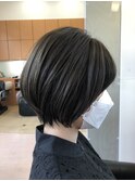 ショートボブ