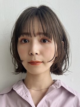 ノイカーム(noi Calm) 顔周りレイヤーカットグレージュカラーくびれボブベージュカラー