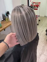 アップ(A+hair) ハイライトカラーミルクティーベージュケアブリーチ白髪ぼかし