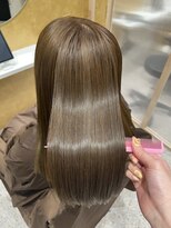 ジーナ 北千住ミルディス通り(Zina)&nbsp;オリーブベージュ＊髪質改善＊【Zina北千住ミルディス】