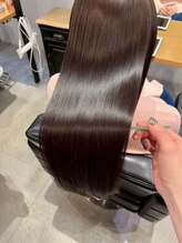 繰り返すカラーも怖くない。美髪を守る定期ケア体制 [上尾/縮毛矯正/髪質改善] 