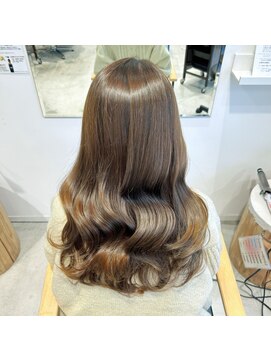 ビューバイネオリーブ 用賀店(Beau'r by neolive) 大人ガーリーダークアッシュ似合わせカットミディアムレイヤー
