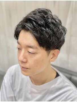 ヨシザワインク プレミアム 横浜 桜木町店(YOSHIZAWA Inc. PREMIUM) メンズナチュラルツーブロック刈り上げ