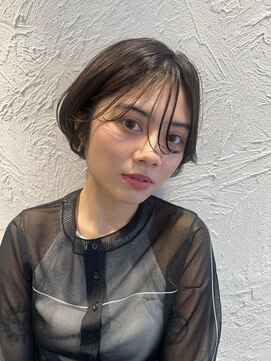 エクリ シセイドウ 麻布十番店(equri×SHISEIDO) 【麻布十番】大人の丸みショートスタイル