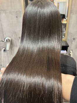 モッシュ(MosH)の写真/伊勢市で叶える理想の美髪。【メテオ】最上級トリートメントでうるツヤ髪へ導くサロン☆
