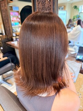 ヘアリゾート粋 ティガ 池袋店(tiga) 透明感ブラウン/ミディアム外はねレイヤー/ボブ