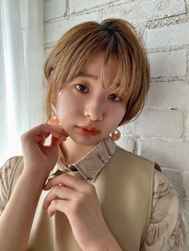 ベルビアンカ(Belle BIANCA) Belle BIANCA ダブルカラーアッシュベージュショートボブ by.林