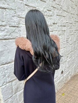 ラミ(L'ami) 赤みのない◎透明感オリーブブラウン/大人ロング